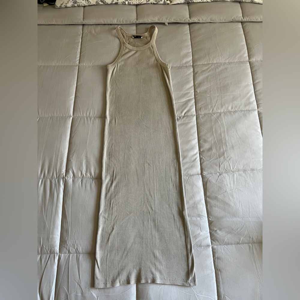 Pull & Bear Ribbed High Neck Dress